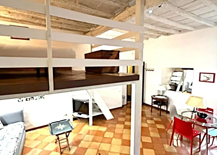 Boutique Anahi 3* Roma